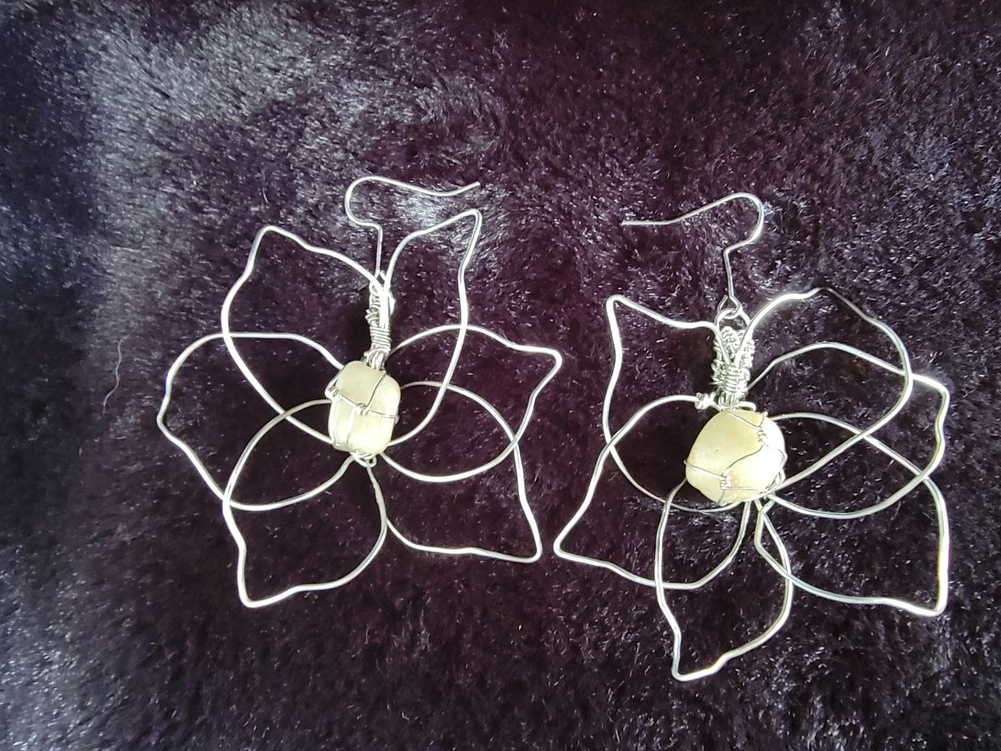 Silver Quartzite Flower Earrings